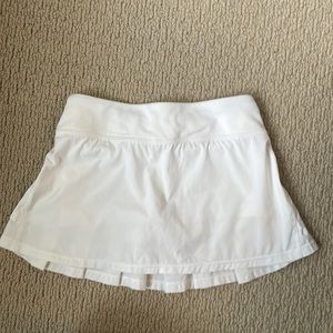 Ivivva (lululemon) white girls tennis skirt, size 8